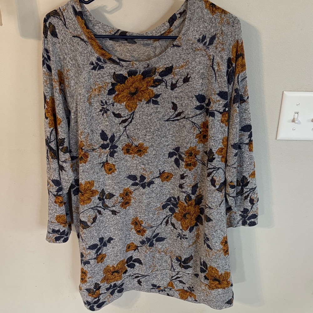 Elegant Floral Women's Blouse in Gray and Orange